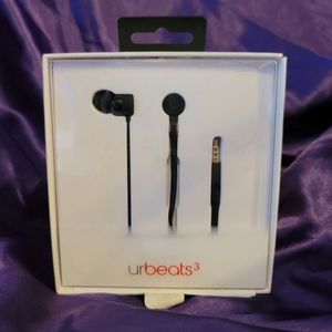 Beats urBeats3 In-Ear Headphones w/ 3.5mm Plug - Black